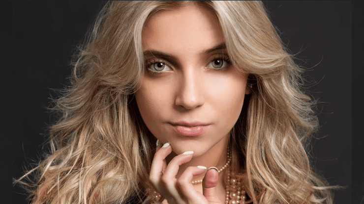 Lexy Silverstein Erica Land Photography